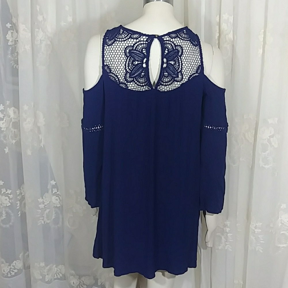 3 for $15 - Lace & Cold-Shoulder Tunic/Dress - Picture 4 of 8